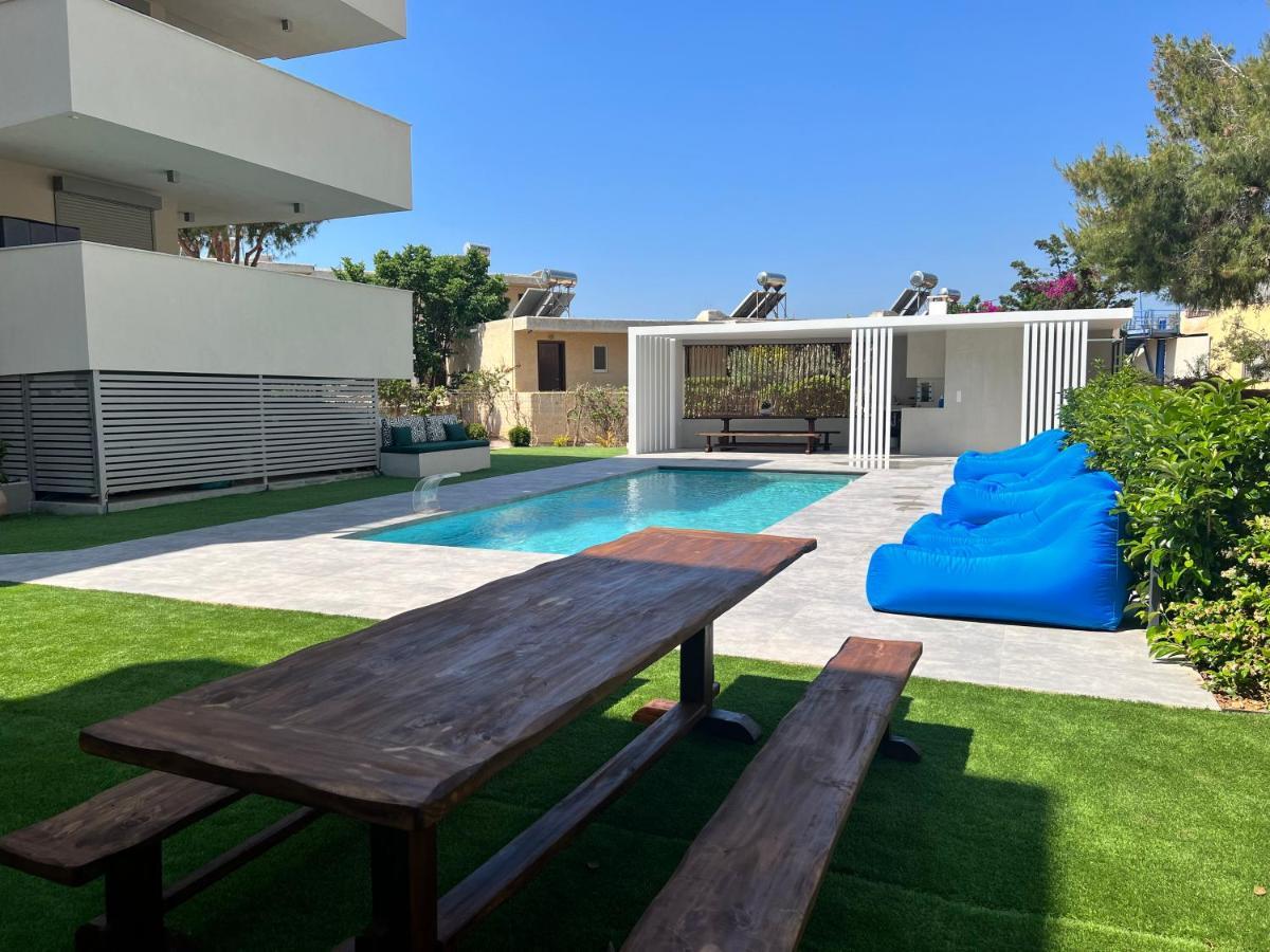 Ferienwohnung Sia Mare Kalivia Thorikou Exterior foto